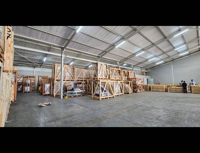 1,791M² WAREHOUSE TO LET IN BRACKENFELL INDUSTRIAL